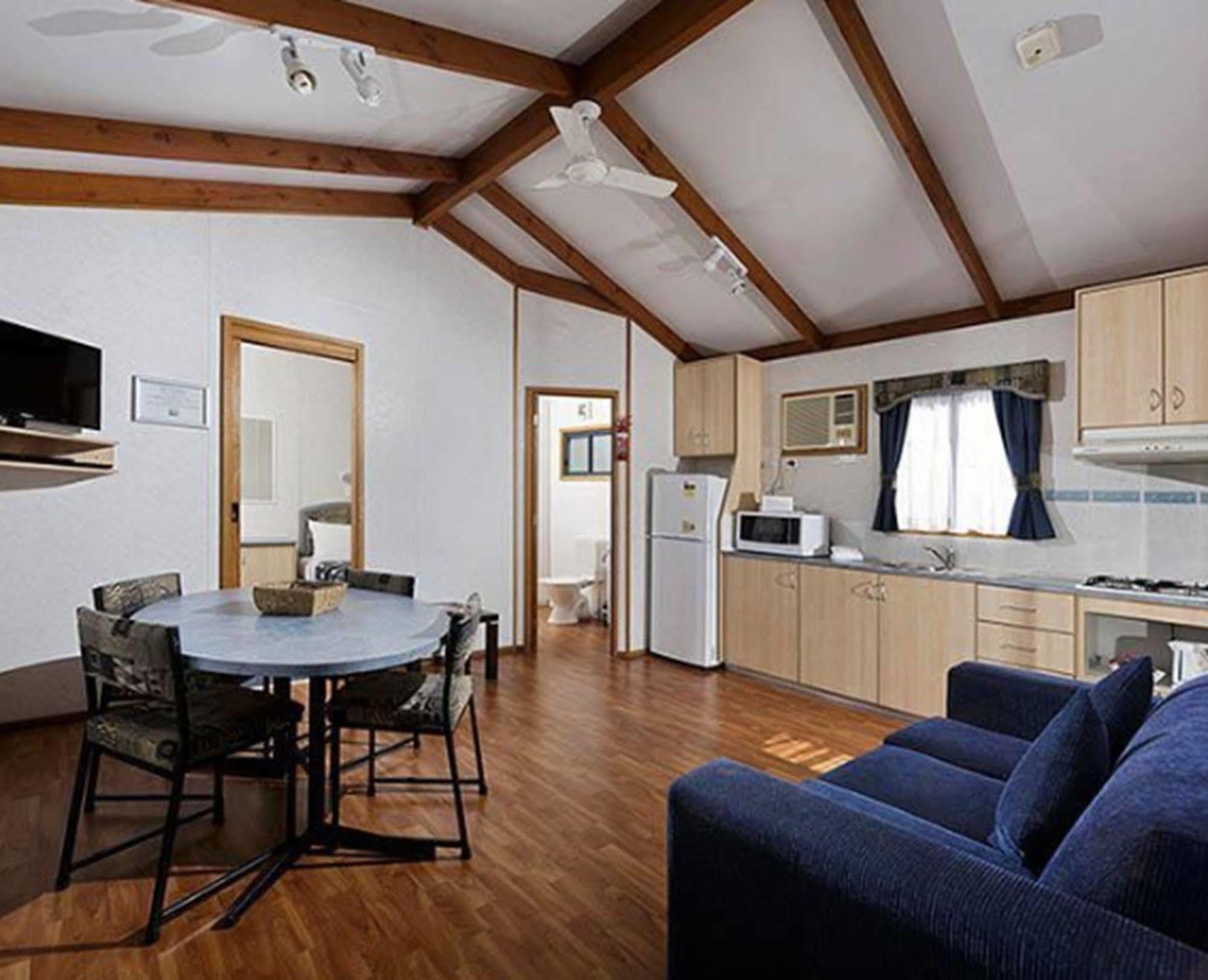 Ingenia Holidays Nepean River Emu Plains Exterior photo