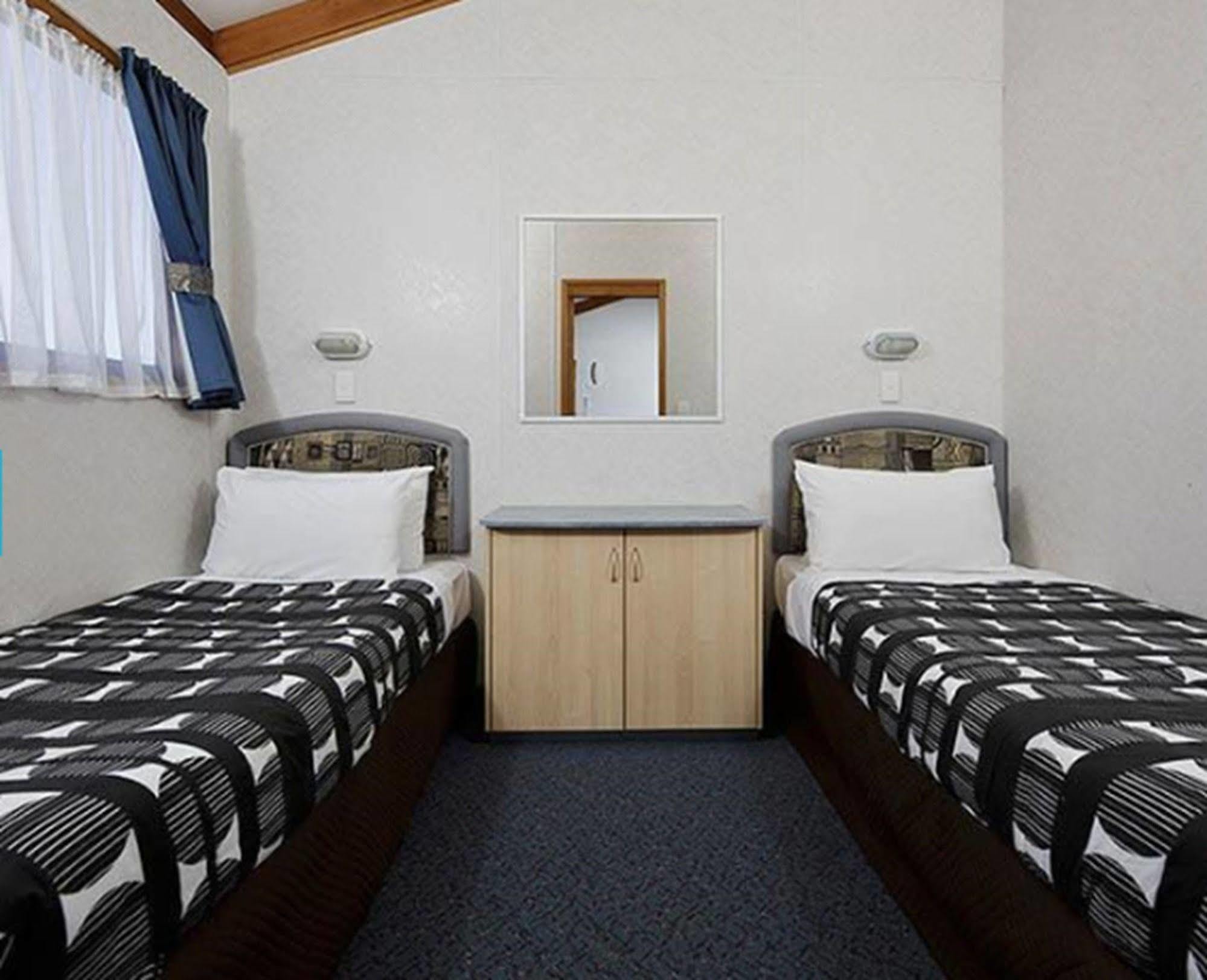 Ingenia Holidays Nepean River Emu Plains Exterior photo